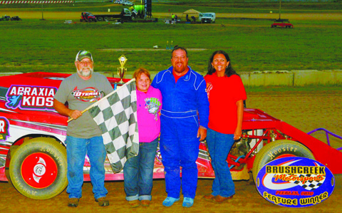 Dave Warnock wins the Modifieds race.